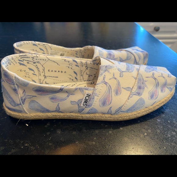 TOMS shoes - Picture 2 of 6